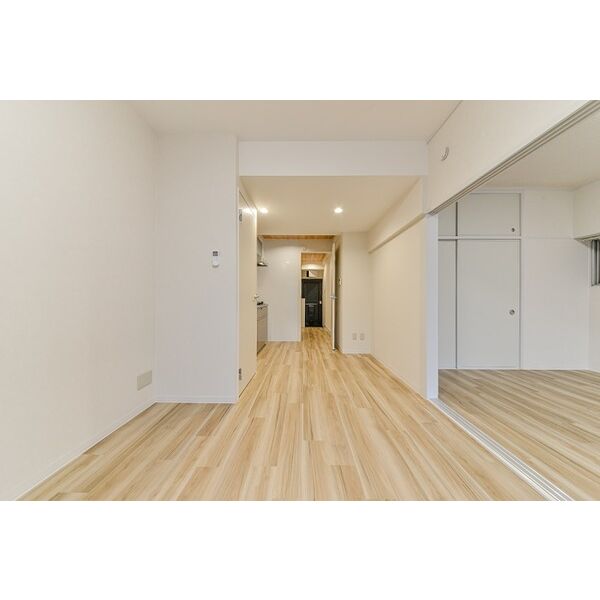 居室・リビング　※別室の参考写真の為、現況優先です。