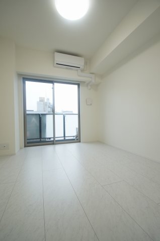 居室・リビング　洋室6.4帖のお部屋です