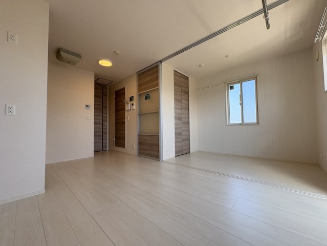 居室・リビング　他社様掲載物件もまとめてご紹介、ご案内可能です(^^)/