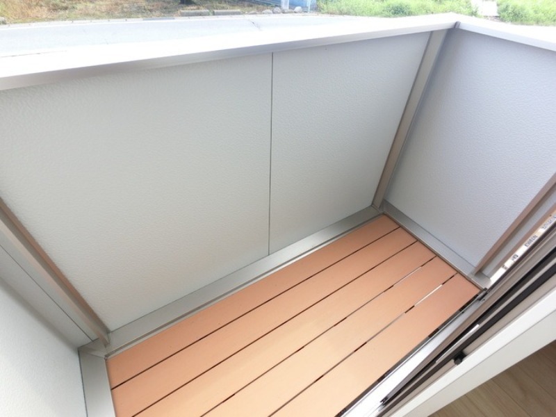 バルコニー　図面と現状に相違がある場合には現状を優先