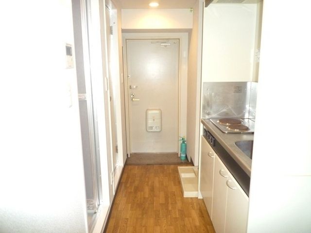 玄関　＊別部屋参考写真