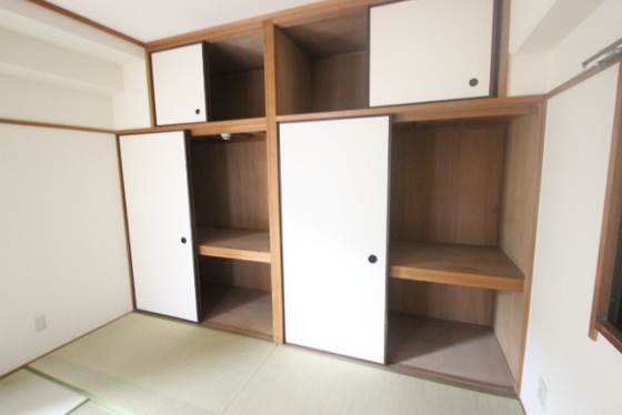 収納　※別号室の写真です