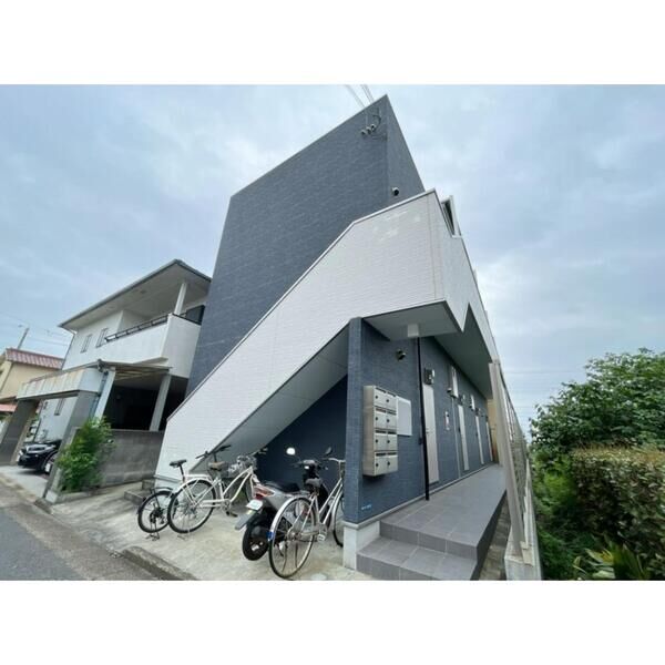 建物外観　シャイニー西舞子