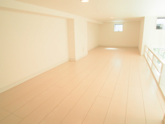 その他部屋・スペース　広々ロフト