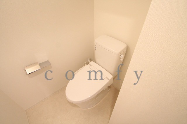 トイレ　ウォシュレット付きトイレ