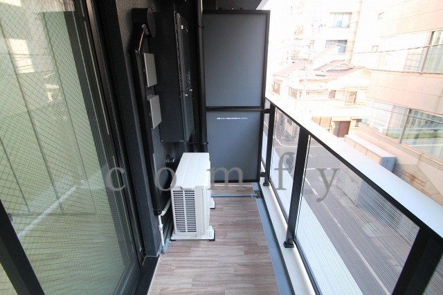 バルコニー　バルコニー