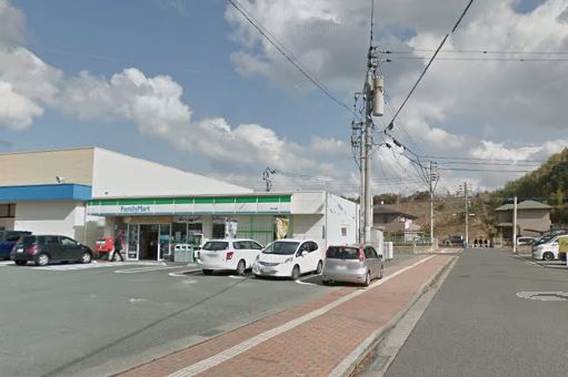 コンビニ　ファミリーマート 永犬丸店（コンビニ）まで428m