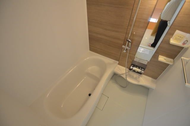 バス・シャワールーム　同施工会社イメージ