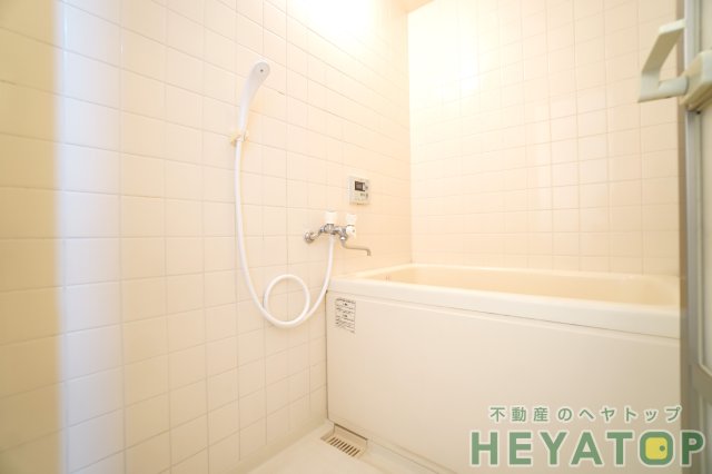 バス・シャワールーム　浴室（同仕様写真）