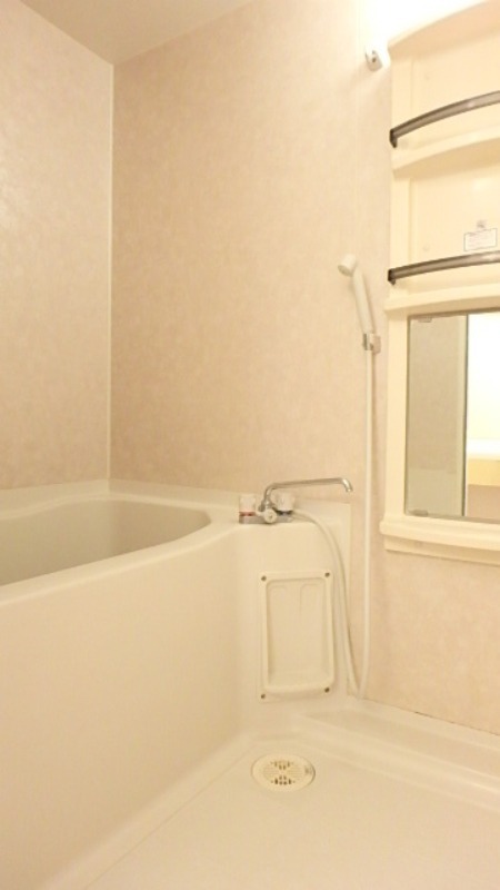 バス・シャワールーム　図面と現状に相違がある場合には現状を優先