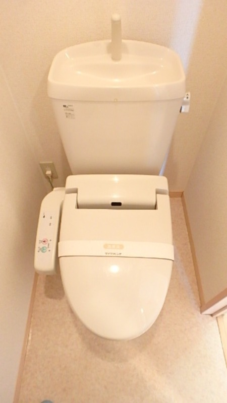 トイレ　図面と現状に相違がある場合には現状を優先