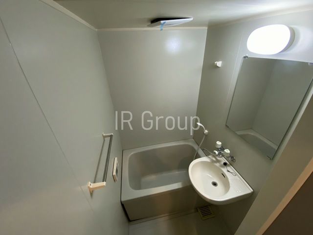 バス・シャワールーム　別室参照（カラータイプが異なる場合があります）