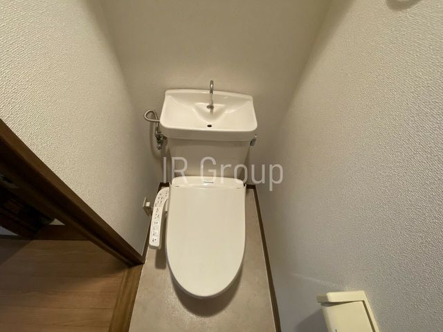 トイレ　別室参照（カラータイプが異なる場合があります）