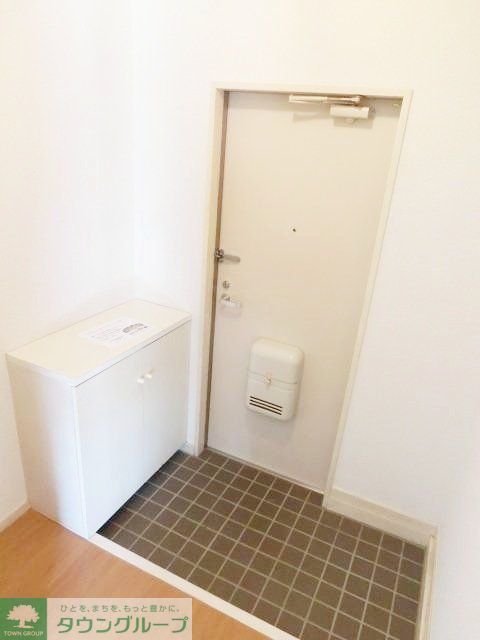 玄関　別号室参考写真です