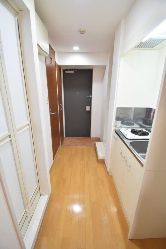 玄関　弊社は都内全域の物件をご紹介可能です！