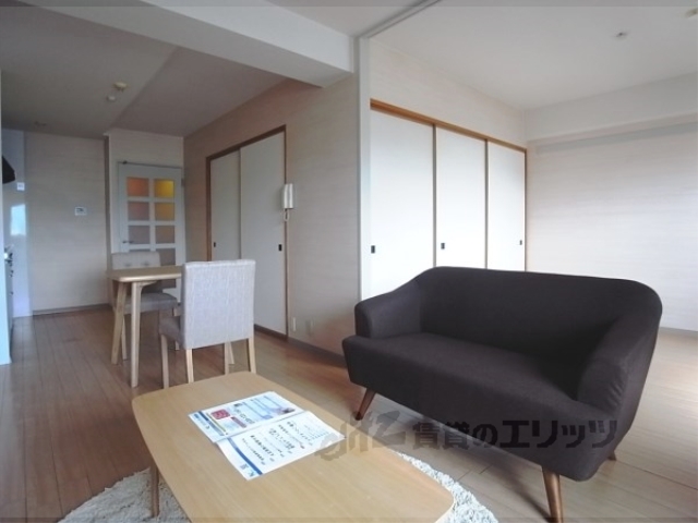 居室・リビング　リビング