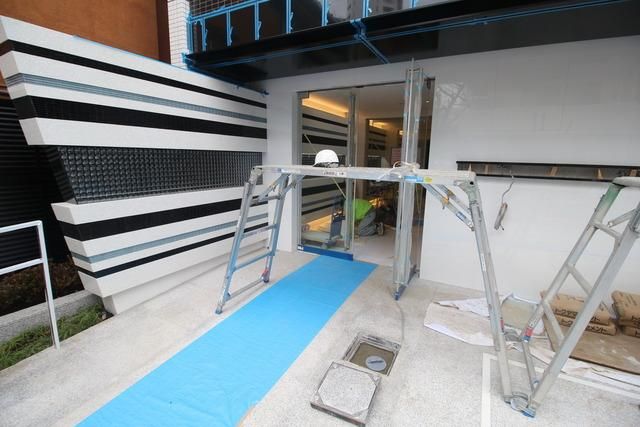 エントランス　☆正面玄関☆