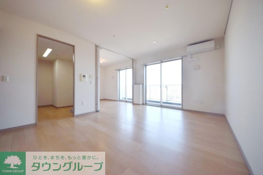 居室・リビング　他部屋写真