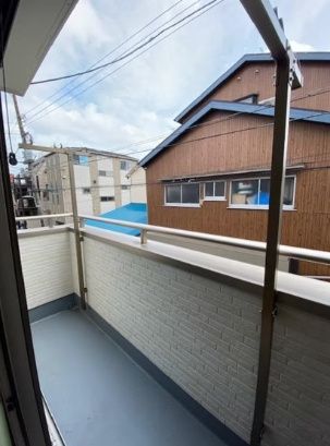 バルコニー　☆日当たりの良いバルコニー☆