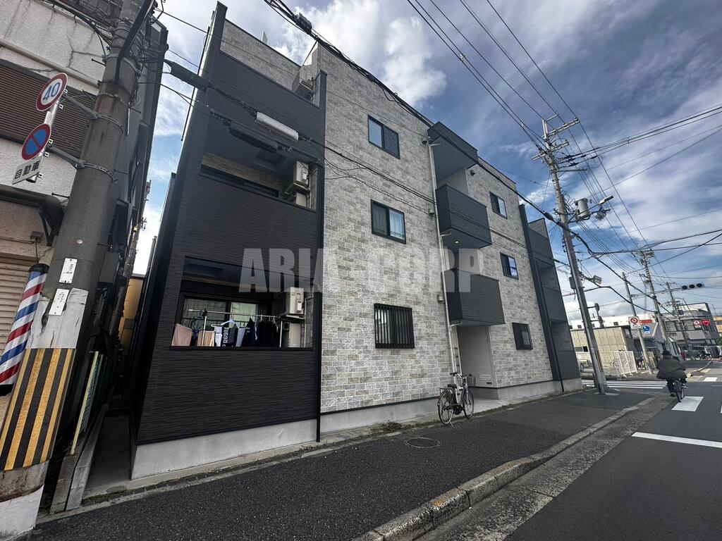 建物外観　2017年完成、大手ハウスメーカー施工デザイナーズアパート！