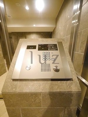 セキュリティ　モニター付きオートロック完備で女性も安心のセキュリティ！