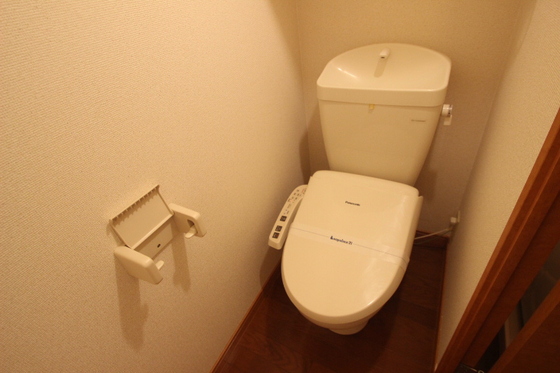 トイレ　※別部屋の写真です