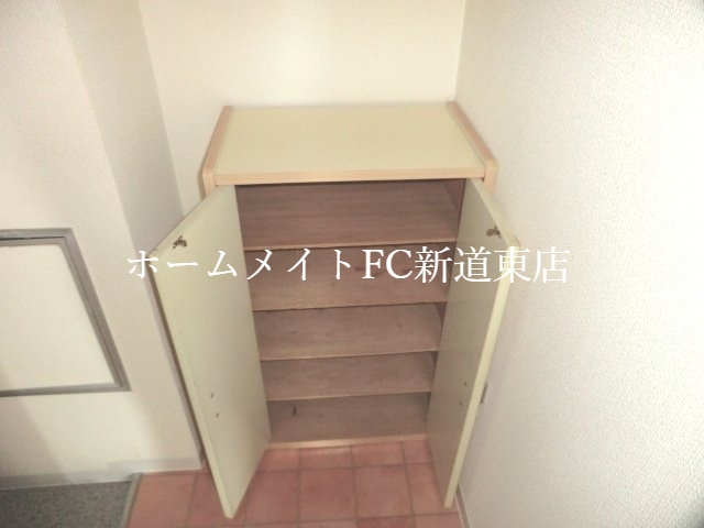 収納　収納