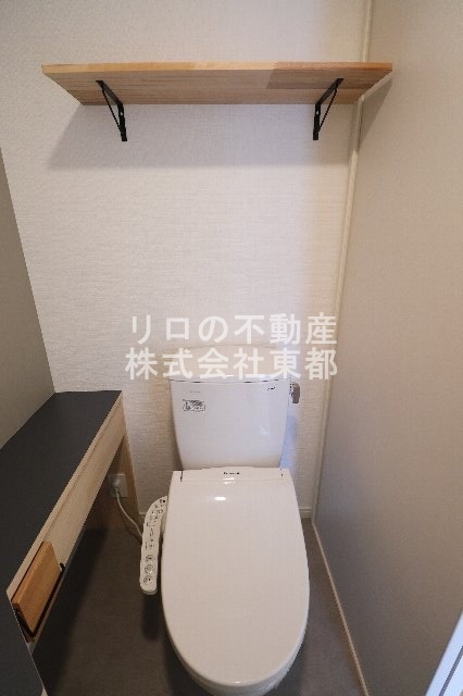 その他共有部分　雨に濡れない共用廊下です。