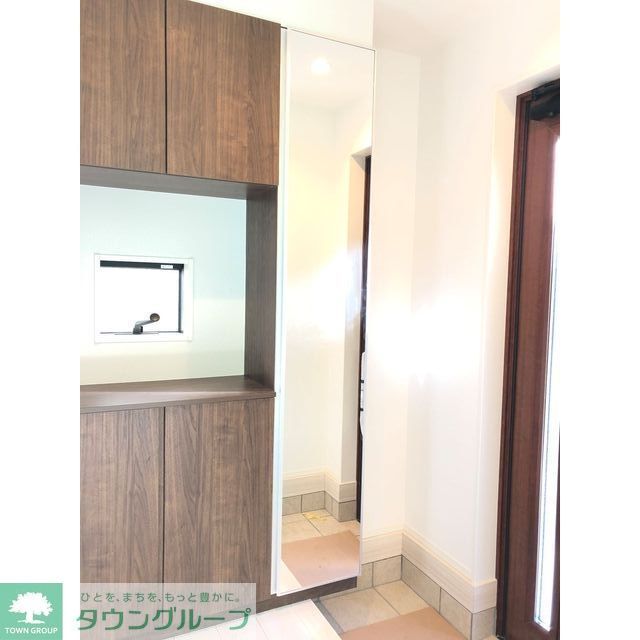 玄関　★お問い合わせはタウンハウジングまで★