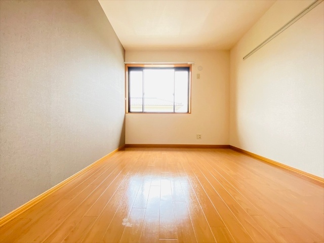 その他部屋・スペース　同一建物内２０２号室内装写真転載