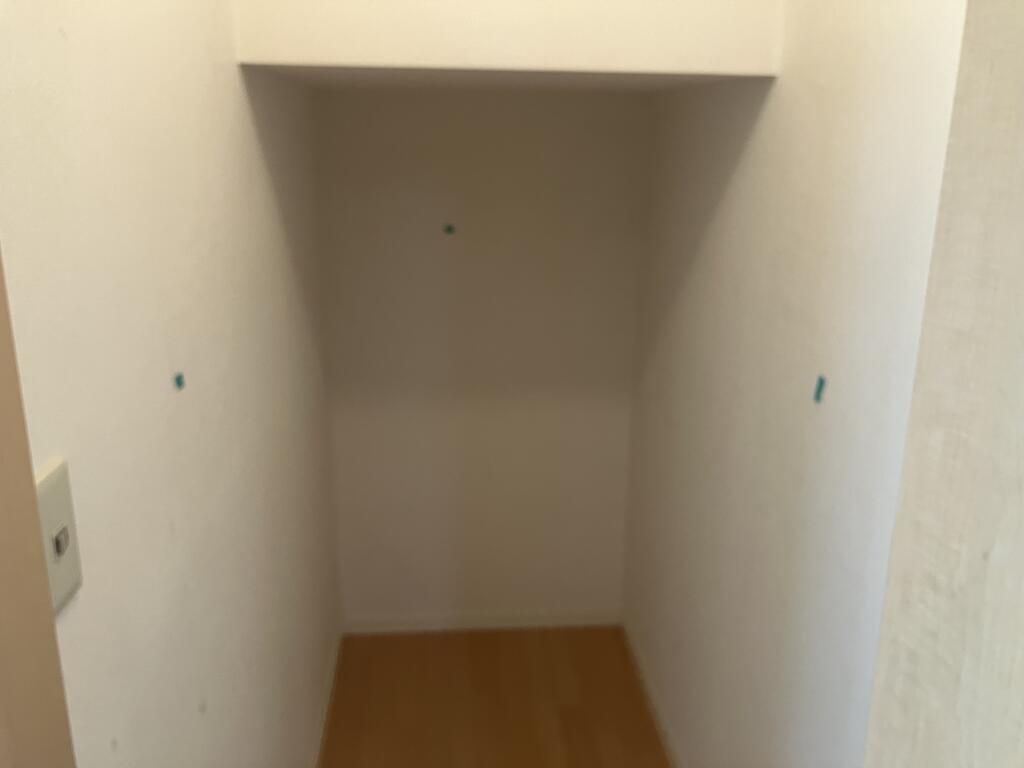収納　階段下収納
