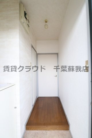 玄関　シューズボックス付きで靴もスッキリ収納！