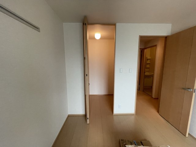 収納　イメージとして同マンション他部屋を表示しています 間取り図を