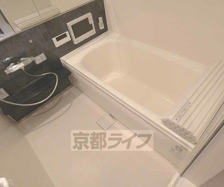 バス・シャワールーム　お風呂です。