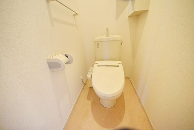 トイレ　★タウンハウジングまでお気軽にお問い合わせください★