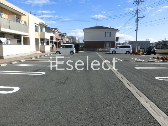 駐車場　敷地内駐車場