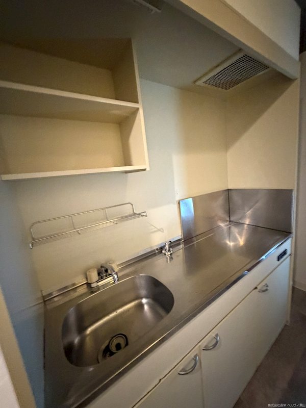 キッチン　※別部屋写真