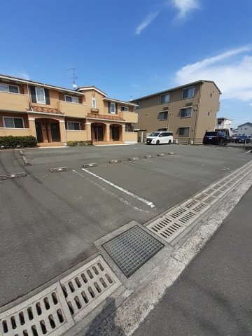 駐車場　駐車場です