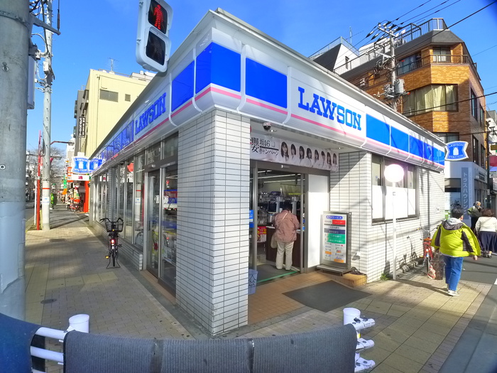 コンビニ　ローソン（コンビニ）まで39m
