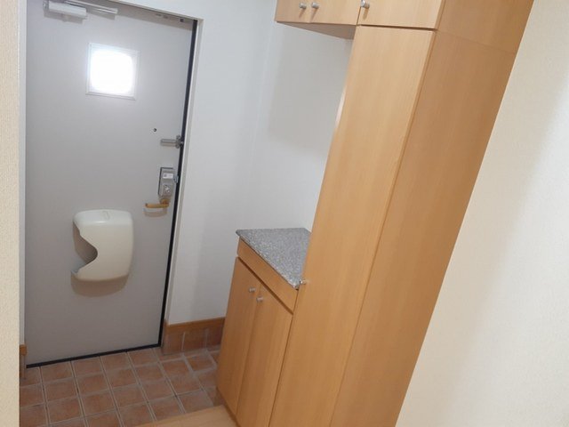 玄関　シンプルで使いやすい玄関です