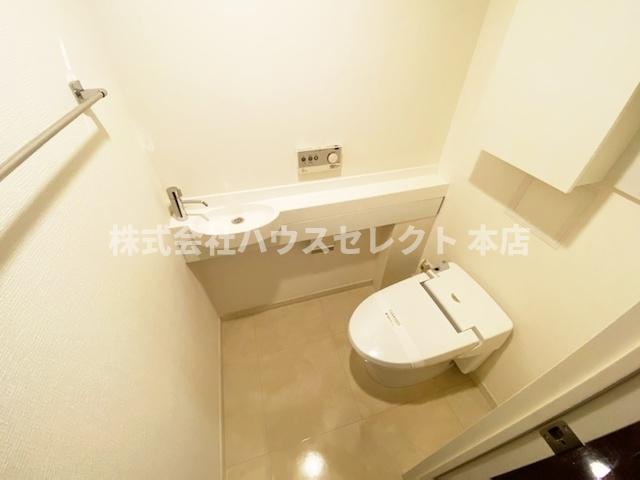 トイレ　別部屋参照