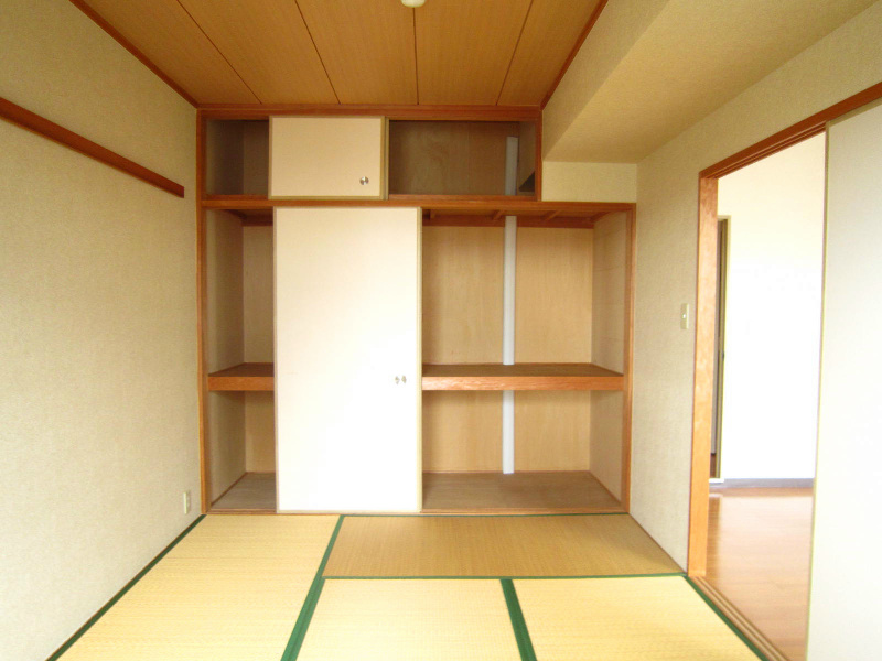収納　写真は実際と異なる場合がございます。