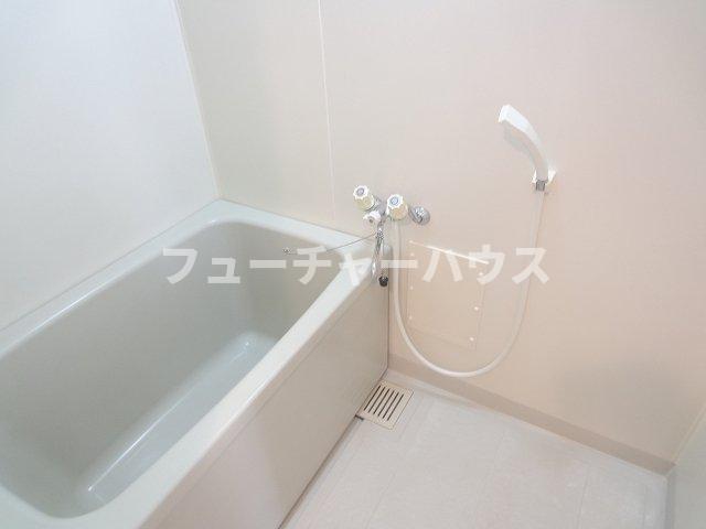 バス・シャワールーム　ゆったり過ごせるお風呂です