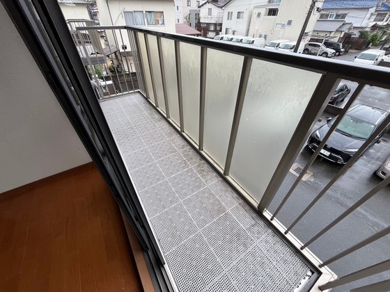 バルコニー　※別部屋の写真です
