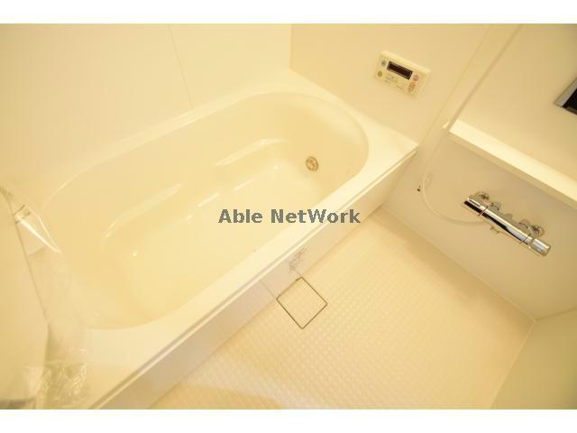 AXIS—7_内装_2