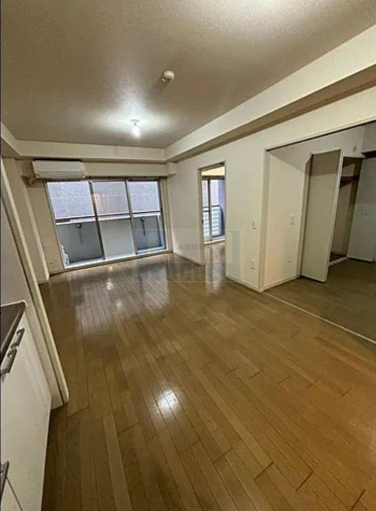 居室・リビング　※別部屋参考写真