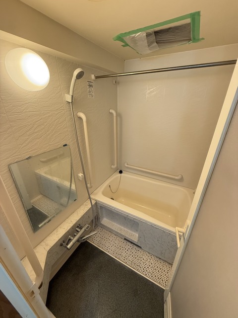 バス・シャワールーム　別部屋参考写真です
