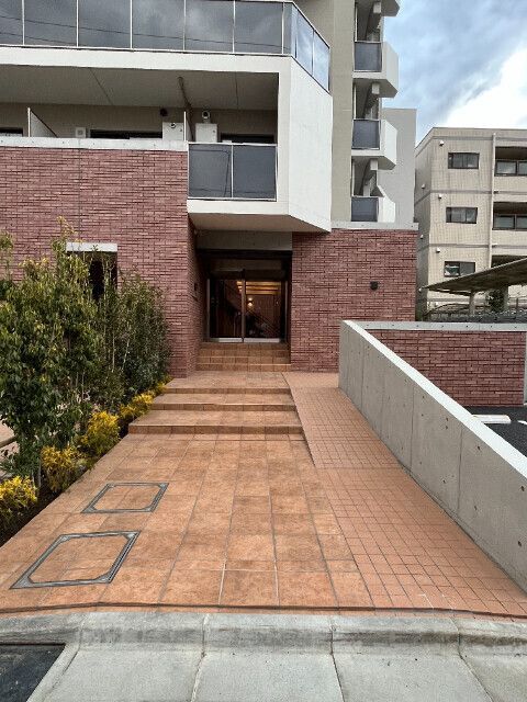 エントランス　☆きれいなエントランス☆