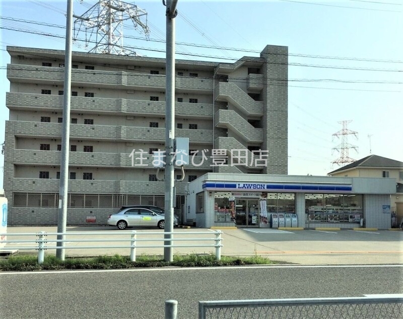 コンビニ　ローソン東名三好インター店（コンビニ）まで845m