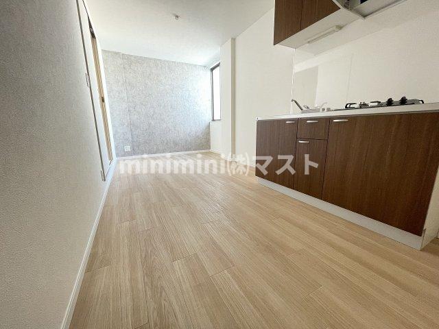 居室・リビング　別部屋参考写真